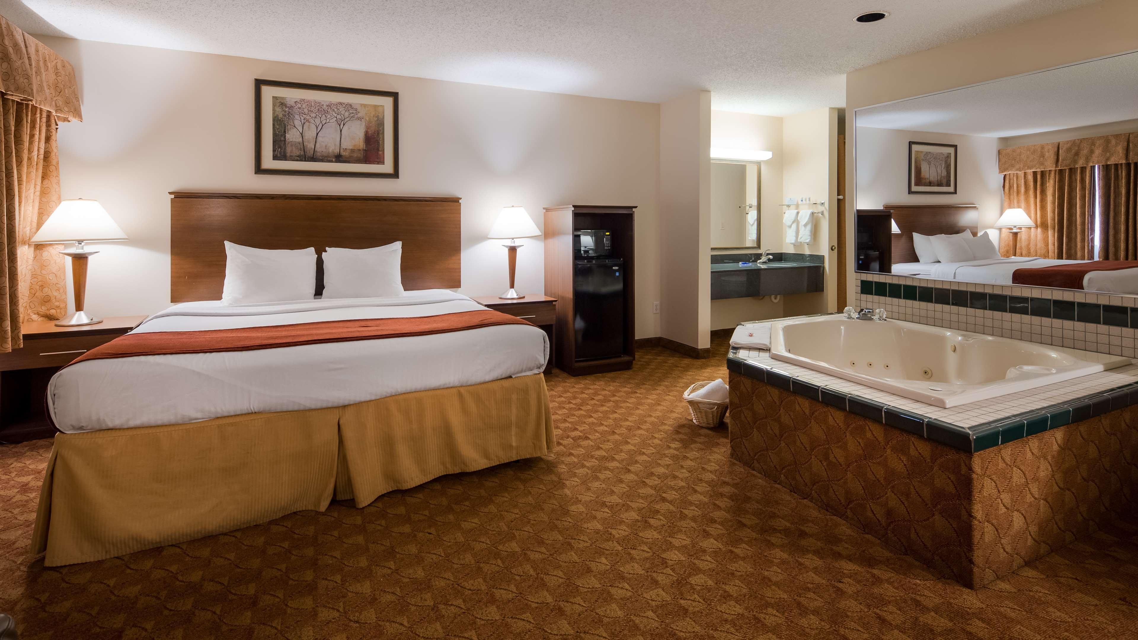 Best Western Lakewood Inn Hebron Exterior foto