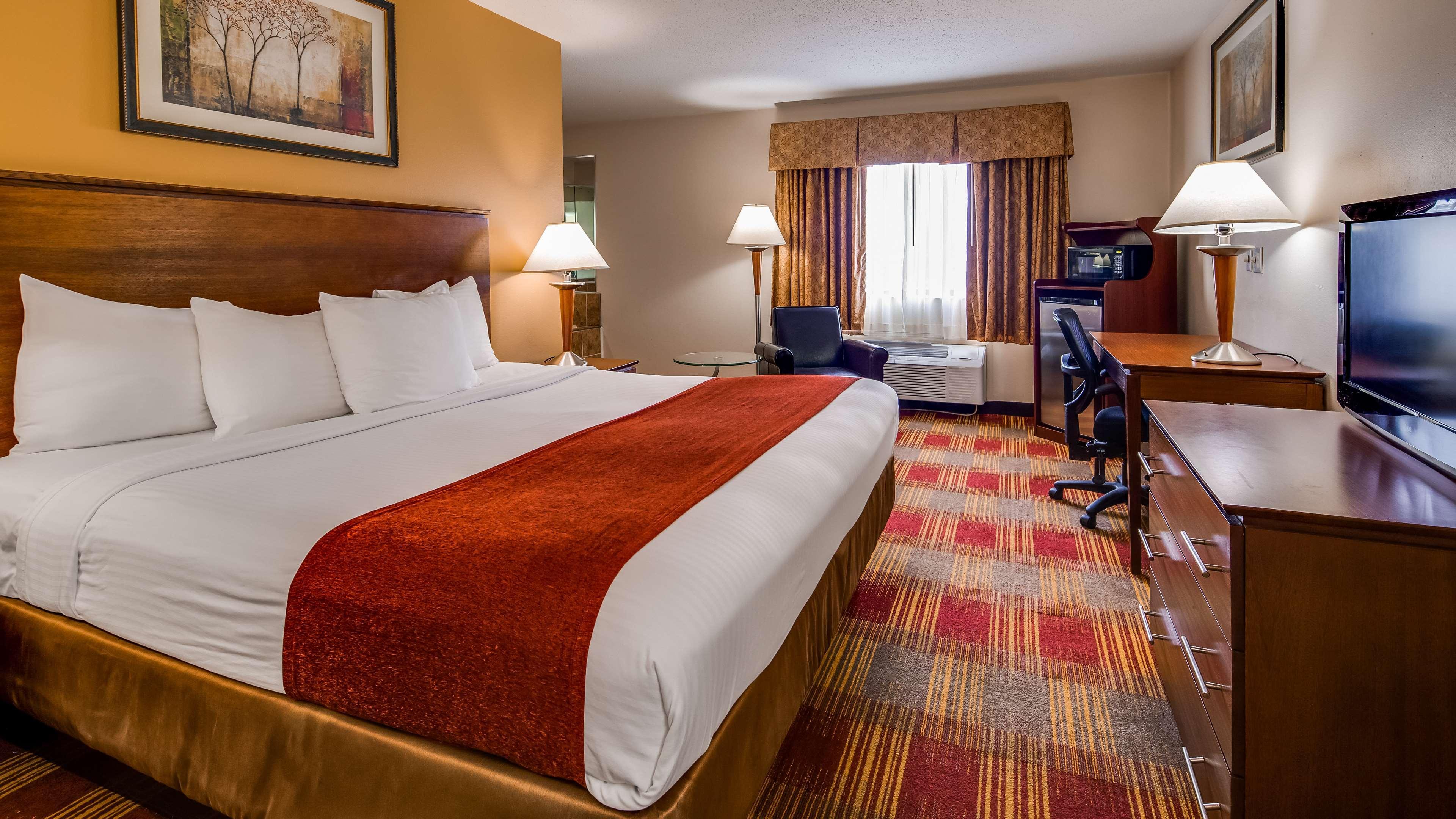 Best Western Lakewood Inn Hebron Exterior foto