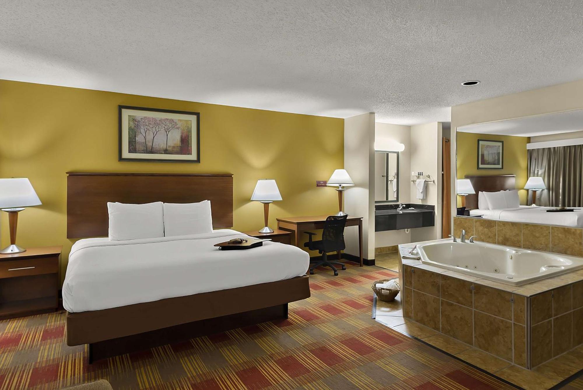 Best Western Lakewood Inn Hebron Exterior foto